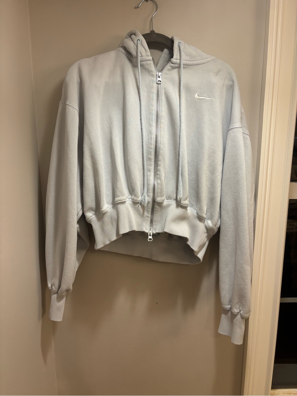 Nike Women's Pale Blue Cropped Zip-Up Hoodie